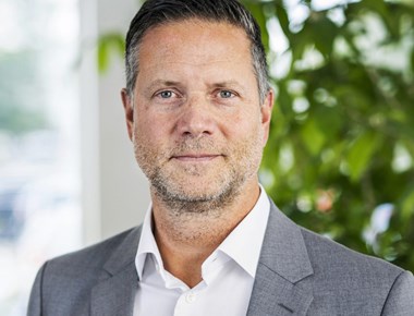 <p>Rikard Ahlin är vd för Ettiketto Group.</p>
