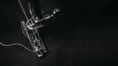 <p>Den svenska tillverkaren av kläder till yrkesverksamma får ny ägare.</p>
