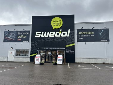 <p>Swedol har öppnat ny butik i Bollnäs och en flytt är på gång i Nyköping.</p>

