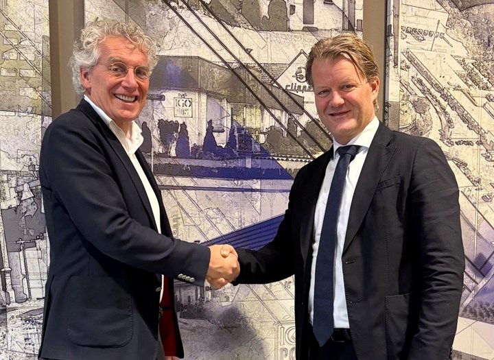 <p>Rob Looye, CEO Plato Group och Arno van Helden, CEO Favorite Gifts.</p>
