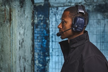 <p>Riktigt bra ljud och avancerade kommunikationsfunktoner i de nya hörselkåporna från Guardio.</p>
