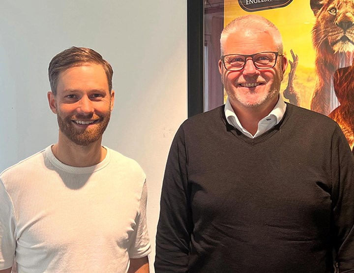 <p>Olof Viklund VD och delägare på Zone Systems och Christer Lagergren, Operations Manager Sverige på Bauer Media Outdoor.</p>

