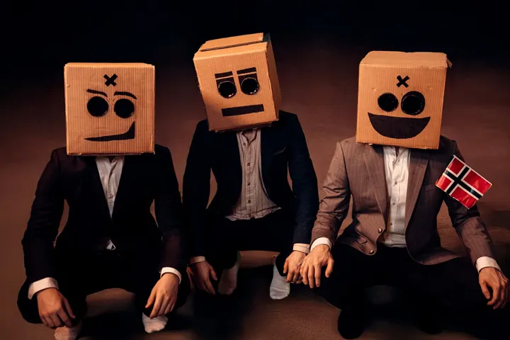 <p>Den nya gruppen Kartongen – ett musikprojekt eller marknadsföring för wellpappbranschen?</p>
