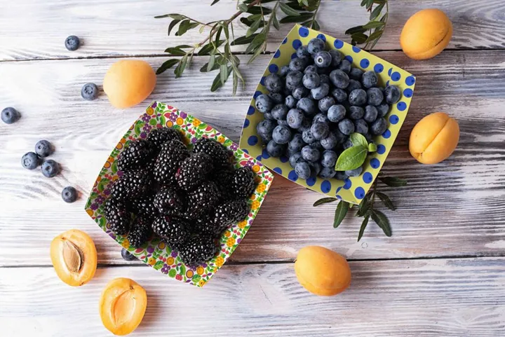 <p>Färgtillverkaren gör det möjligt för konverterare att trycka på insidan av förpackningen för direktkontakt med livsmedel.</p>
