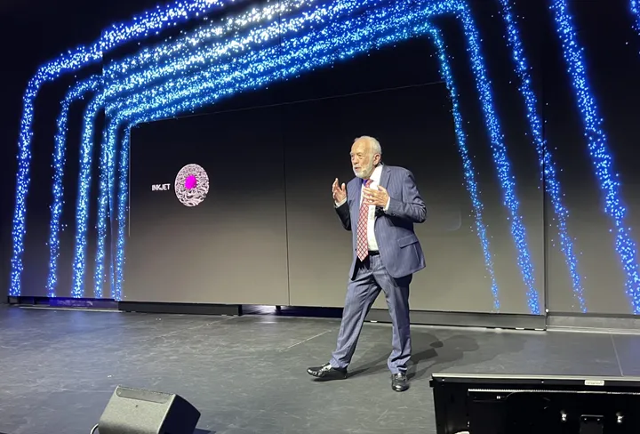 <p>Benny Landa på Drupa 2024.</p>
