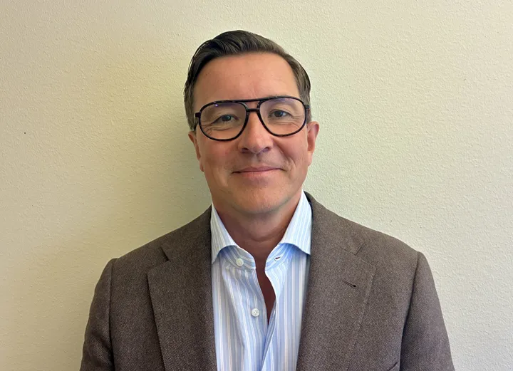 <p>Mattias Hersby gör debut i printbranschen när han tar över vd-rollen på Durst Nordic.</p>
