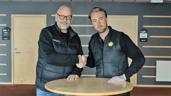<p>Fredrik Weilerfors, partneransvarig Craft och Jakob Westerlund, kommersiell chef, Brynäs IF.</p>
