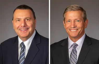 <p>Jean-Michel Ribiéras  och John V. Sims på Sylvamo.</p>
