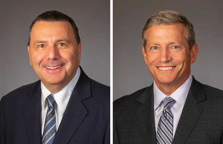 <p>Jean-Michel Ribiéras  och John V. Sims på Sylvamo.</p>
