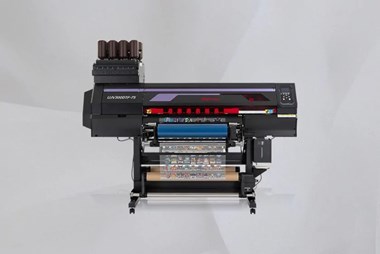 <p>Mimaki bygger vidare på DTF-marknaden med en första UV-printer.</p>
