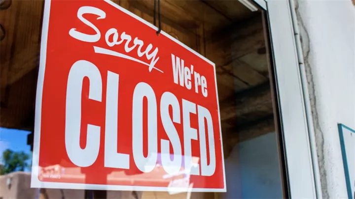 <p>Konkurserna forsatte ner för andra månaden i rad.</p>
