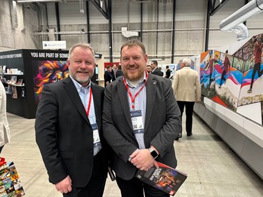 <p>Magnus Öst och Matteus Celinski på Canon Svenska.</p>
