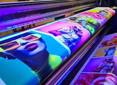 <p>ATP Color och Color Logic samarbetar kring neonfärger.</p>
