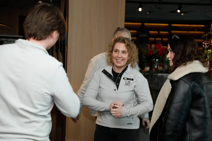 <p>Camilla Fjordland, konceptansvarig på  New Wave Profile, ger en nulägesrapport för kedjan 2025.</p>
