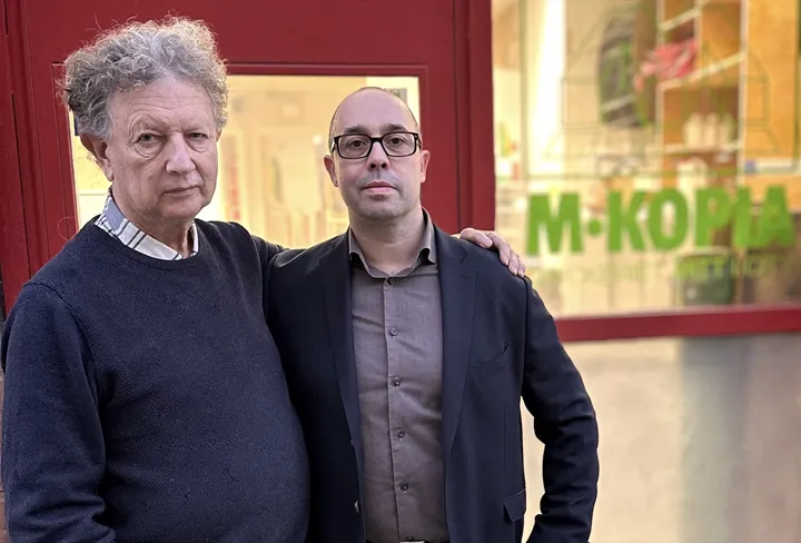 <p>Roy Blom och Martin Ghaoui framför M-Kopia.</p>
