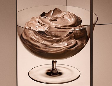 <p>En nyans av brun är årets färg enligt Pantone.</p>
