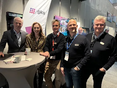 <p>Michael Bergman och Alexandra Pettersson på Simutek tillsammans med Joakim Münz, Thomas Lundgren och Magnus Lundgren på NI Solutions.</p>
