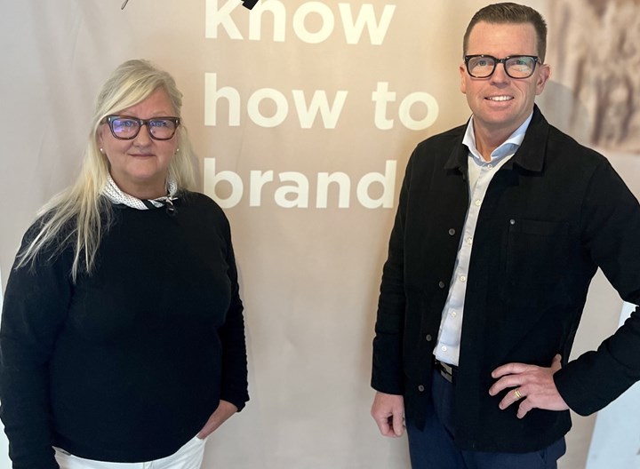 <p>Märketts Katarina Bjerstaf och Jan Evertsson, vd på ACG Accent.</p>
