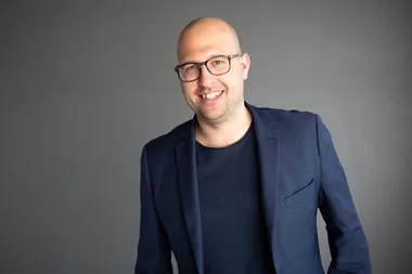 <p>Johan Lind är vd för Vertiseit.</p>
