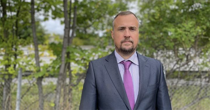 <p>Magnus Olsson, oppositionsråd SD Malmö är kritisk till hur staden hanterar sina inköp av profilprodukter.</p>
