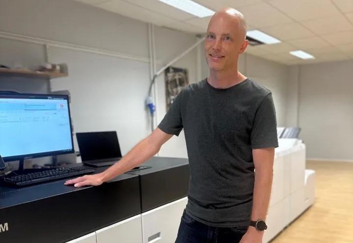 <p>Erik Tibell är prepresschef på Ruter i Laholm.</p>
