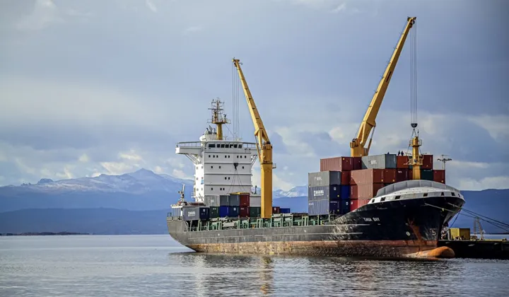 <p>Fraktpriserna har ökat kraftigt på kort tid och experterna spår ingen ljusning i närtid.</p>
