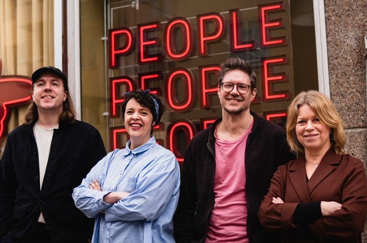 <p>F.v. Kristian Gustafsson, Sofia Edgren, Fredrik Arvidsson, Helena Kämpfe Fredén.</p>
