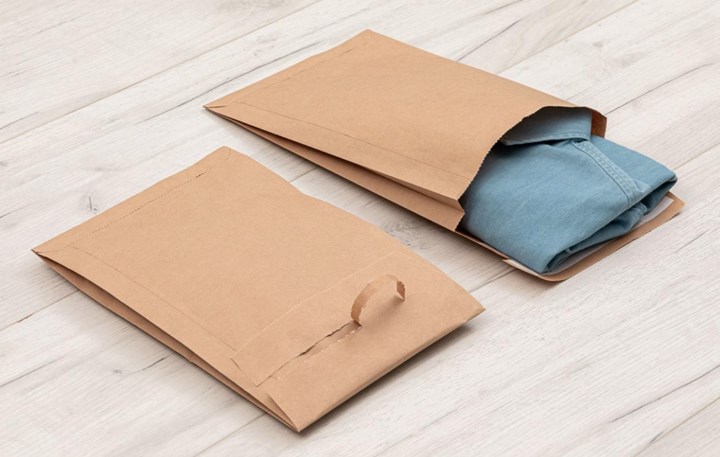 <p>E-handelspåsar i papper.</p>
