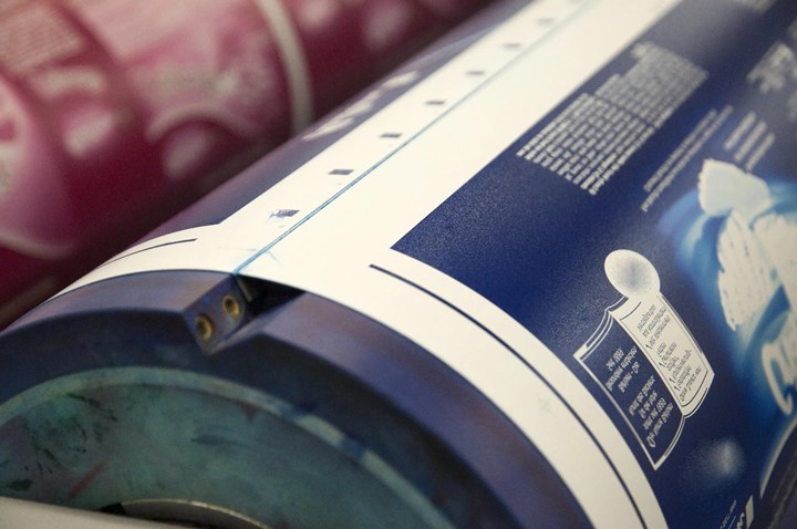 <p>Tryckerijätten V-tab har lämnat in konkursansökan till Göteborgs tingsrätt.</p>
