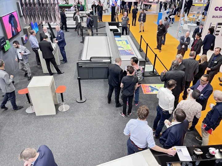 <p>Swissqprint avslöjade på Fespa-mässan 2024 att de ger 36 månaders garanti på alla storformatsskrivare och printhuvuden.</p>
