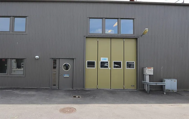 <p>Skyltföretaget har flyttat till Marieholms industriområde i Göteborg.</p>
