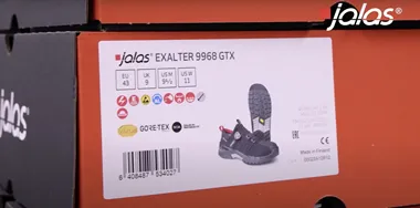 <p>Ny skokartong av återvunnet material.</p>
