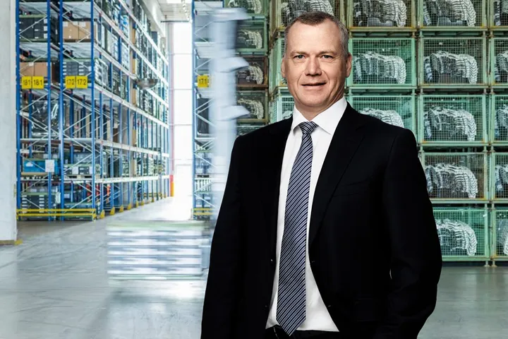 <p>Magnus Nilsson är Elanders vd och koncernchef.</p>
