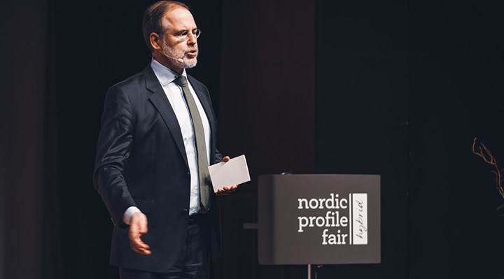 <p>Tidigare finansministern Anders Borg gjorde en djupdykning i svensk och internationell ekonomi kommande år. Nu kan du se hela föreläsningen.</p>
