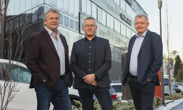 <p>Tom Bjarte Norland, Gaute Jakobsen och Paul Bjarte Løyning leder Ålgård Offset.</p>
