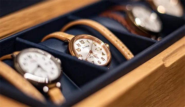 <p>En mellanstor branschaktör har dömt för skattebrott efter att ha handlat med klockor med falska fakturor.</p>
