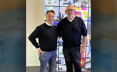 <p>V-tabs vd Dan Eriksson och Lasse Sandberg, vd på KBMEDIA.</p>
