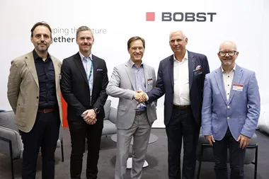 <p>Matteo Cardinotti, head of BOBST Narrow/Mid web, BOBST, Johan Lidström, Vice President & COO, Visutech, Jean-Pascal, CEO, BOBST, Jan-Olof Jungersten, CEO, Visutech, Nigel Tracey, Technology Sales Director – Digital Printing and Converting, BOBST.</p>
