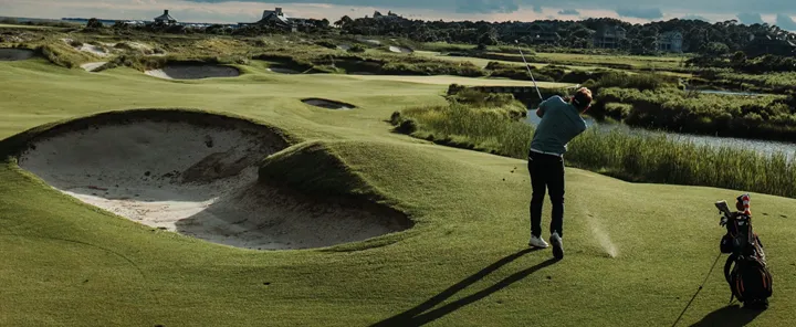 <p>Nämn en mer ikonisk duo än golf och profilreklam?</p>
