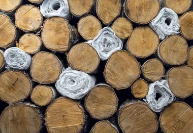 <p>Återvinning av textil blir allt hetare och nu börjar EU stoppa in seriösa pengar i lovande projekt.</p>
