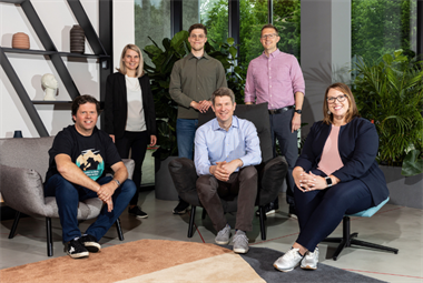 <p>Stor POD-aktör köper egen e-handelslösning.</p>
