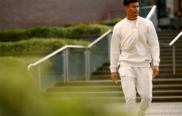 <p>Sportvarumärket tickar så gott som alla hållbarhets-boxar med sin nya kollektion.</p>
