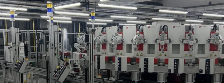 <p>Workwear-aktören specialiserad på skor och handskar har investerat 2 miljoner euro i en ny maskin.</p>
