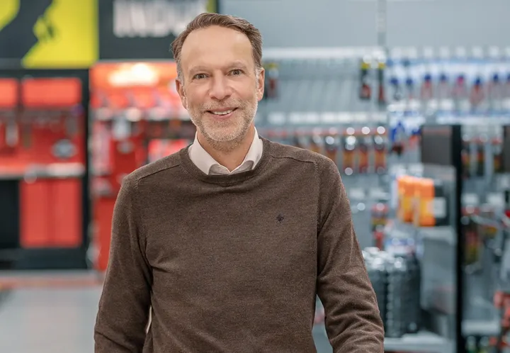 <p>Clein Johansson Ullenvik vd och koncernchef Alligo.</p>
