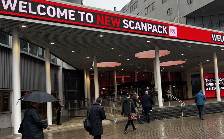 <p>Självklart regnade det i Göteborg när vi besökte Scanpack. Så ska det bara vara men inget som stoppade besökarna att strömma till.</p>
