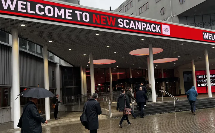 <p>Självklart regnade det i Göteborg när vi besökte Scanpack. Så ska det bara vara men inget som stoppade besökarna att strömma till.</p>
