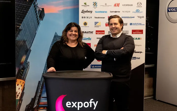 <p>Anette Wrakén och Christopher Linghag jobbar nu med försäljning på Expofy i Kungsbacka.</p>
