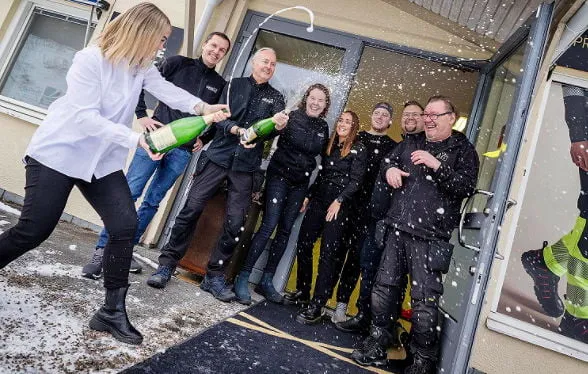 <p>Gänget på Hudikprofil firar sitt bästa år någonsin.</p>
