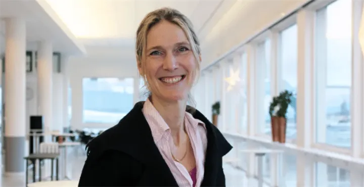 <p>Lotta Frenssen lämnar nu sin roll som vd för mässbolaget Elmia.</p>
