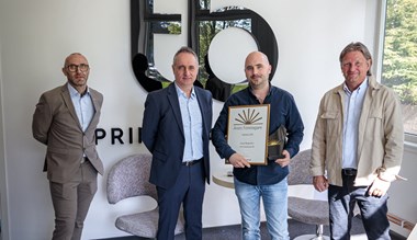 <p>Jonas Bergström (med diplomet) tog emot utmärkelsen Årets Företagare i Västerås. Här tillsammans med Thomas Gislerud, Robert Milecrantz (ordförande)<br />
 och Anders Råberger som alla sitter i styrelsen i Företagarna i Västerås.</p>
